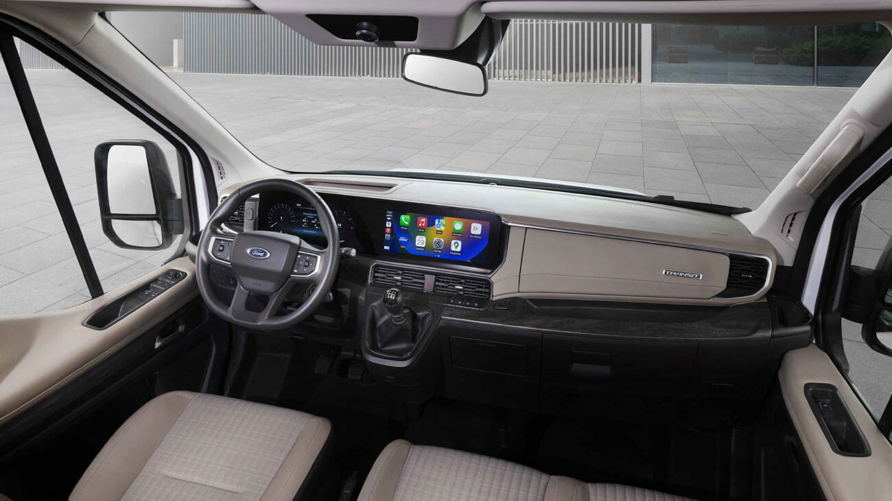 Nội Thất Ford Transit Mới